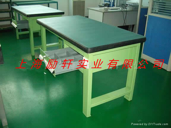 烤漆工作台